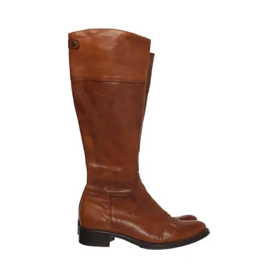 Boots (Extracted product information) from Manfield