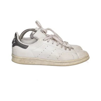 Baskets (Blanc, Noir) de Stan Smith x Adidas