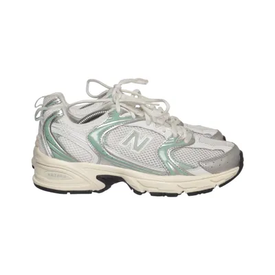 Trainers (530) from New Balance