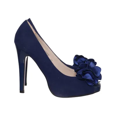 Pumps (Blue) from Buffalo Girl