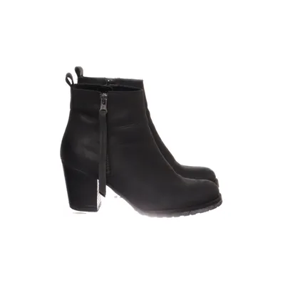 Ankle boots (Black) from Manas
