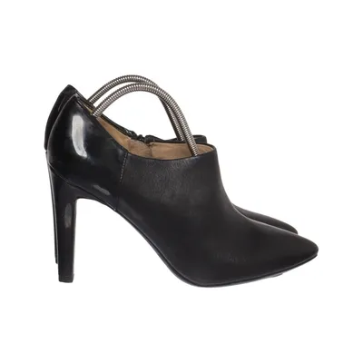 Heeled boots (Black) from Geox Respira