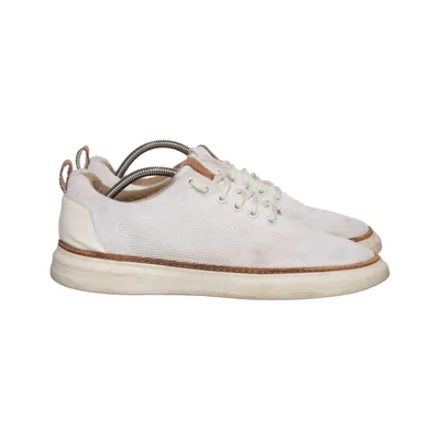 Baskets (Blanc, Marron) de Stromberg Cuir