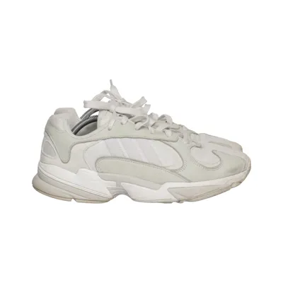 Baskets (Yung-1) de Adidas