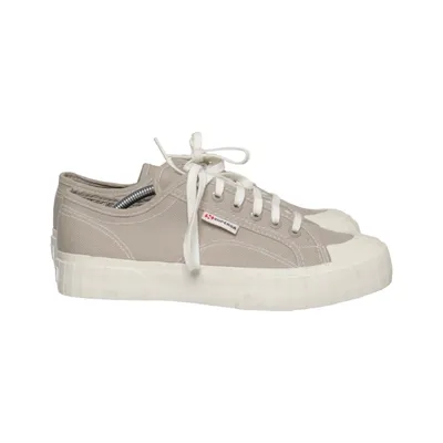 Tygskor (Beige, Vit) från Superga Bomull
