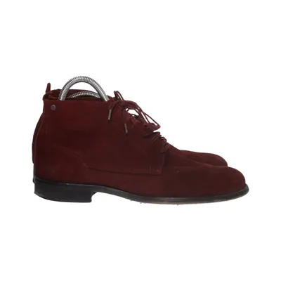 Desert boots (Red) from Sneaky Steve