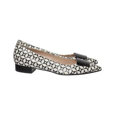 Ballet flats (Black, White) from Tizian Leather
