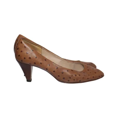 Pumps (Brun) från Oswald Skinn