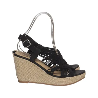 Wedges (Black, Beige) from Alley