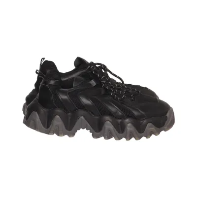 Sneakers (Black) from XYXYX