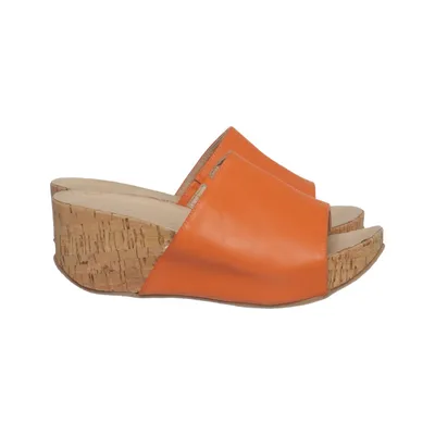 Slip-ins (Orange, Beige) from Andrea Conti