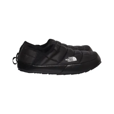 Slippers (Thermoball Traction Mule) from The North Face