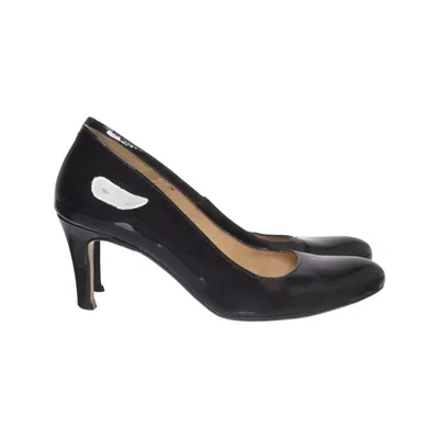 Pumps (Black) from Sandra Morales