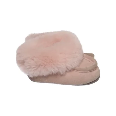 Slippers (Pink) from Axelda