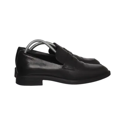 Loafers (Black) from Vagabond Leather