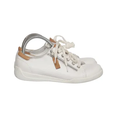 Baskets (Charlotte) de Charlotte of Sweden