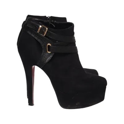 Bottes à talons (Noir) de Le. Scarpe Cuir
