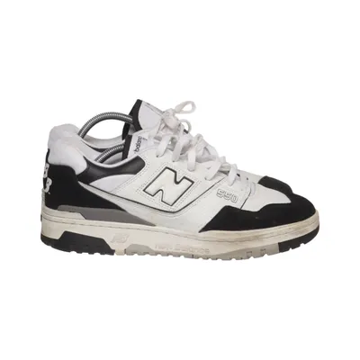 Sneakers (550) från New Balance