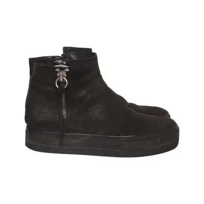 Ankle boots (Black) from ASH