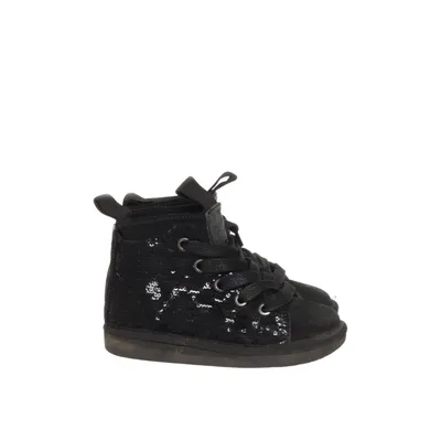 Baskets (Noir) de Chic