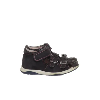 Walking shoes (Black) from Richter