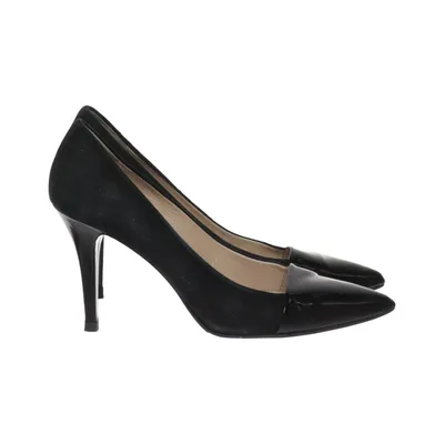 Pumps (Black) from A Pair