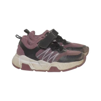 Trainers (Helix) from Pax