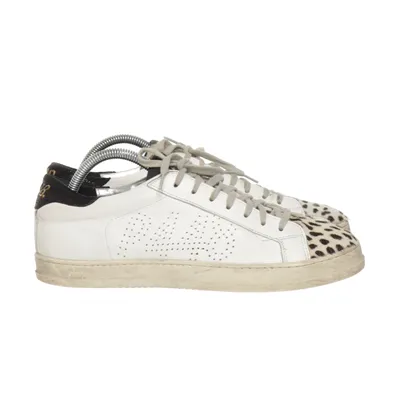 Sneakers (White, Multicolored) from P448