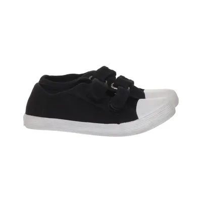 Canvas shoes (Black, White) from Victory