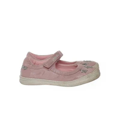 Walking shoes (Pink) from Limelight