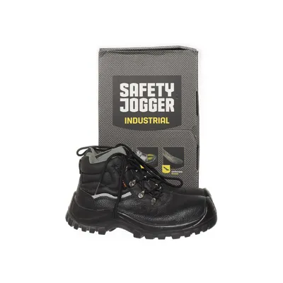 Work footwear (Black) from Tec