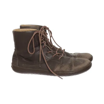 Laced boots (Brown) from Vivobarefoot Leather
