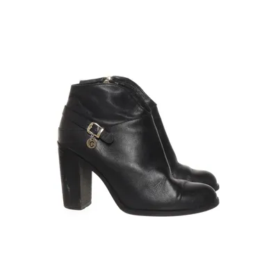 Stövletter (Svart) från Carinii