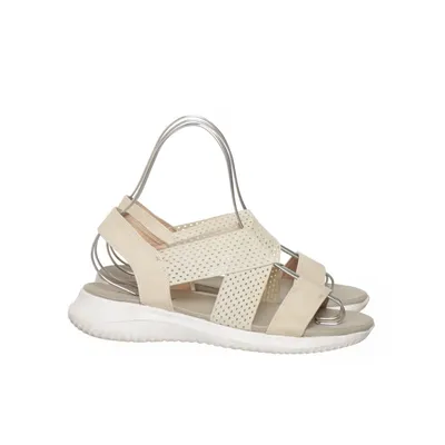 Sandals (Beige) from Clara Barson