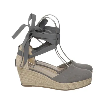 Chaussure compensées (Gris, Beige) de Linear of Sweden
