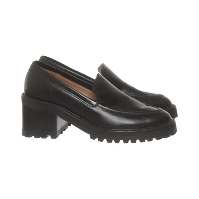 Loafers (Svart) från Flattered
