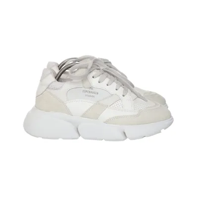 Sneakers (Gray) from Copenhagen Studios