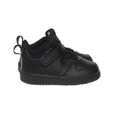 Sneakers (Court Borough Low 2) from Nike