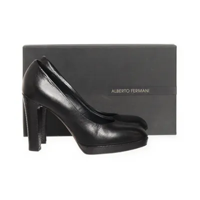 Pumps (Black) from Alberto Fermani