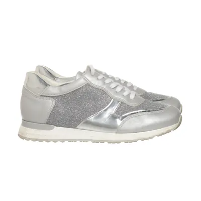 Sneakers (Zilver) van Joy