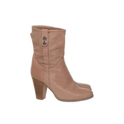 Heeled boots (Pink) from Empodium