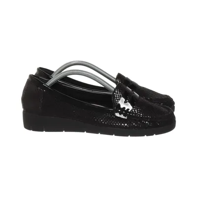 Loafers (Black) from Libra Pop Leather