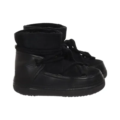Curling boots (Black) from Inuikii