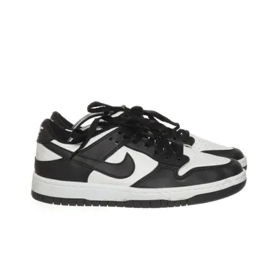 Sneakers (DUNK LOW PRO) från Nike SB