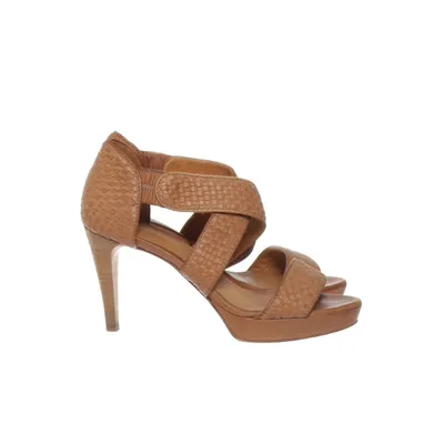 High heel sandals (Beige) from The Last Conspiracy Leather