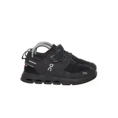 Gymnastic shoes (Black) from On Cloud