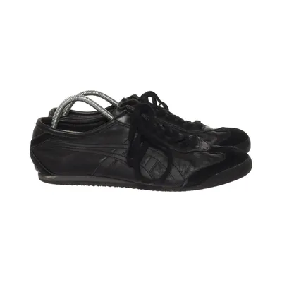Trainers (Black) from Onitsuka Tiger