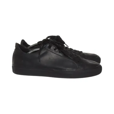 Sneakers (Black) from Garment Project