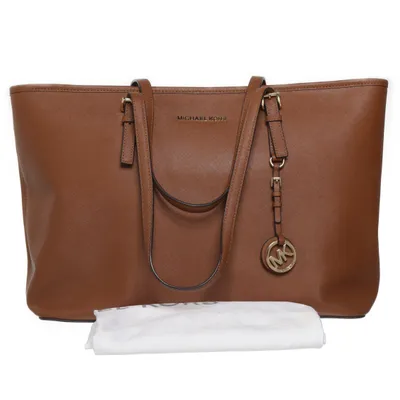 Handväska (Jet Set Travel) från Michael Kors Skinn