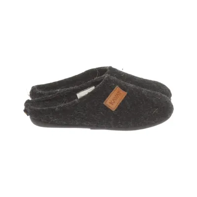 Slippers (Gray) from Kavat